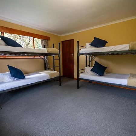 Tsitsikamma Backpackers Pansiyon Stormsrivier Dış mekan fotoğraf