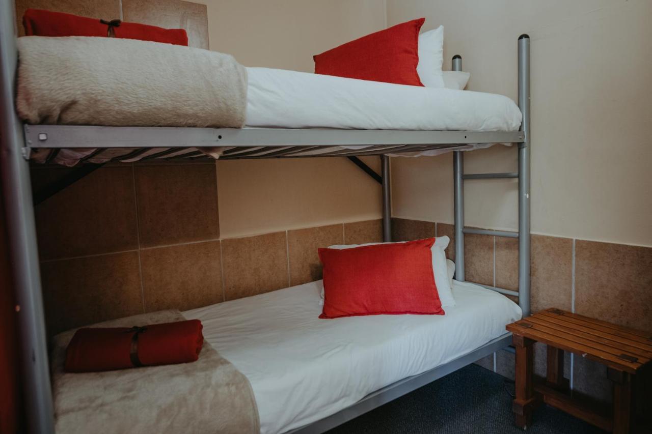 Tsitsikamma Backpackers Pansiyon Stormsrivier Dış mekan fotoğraf